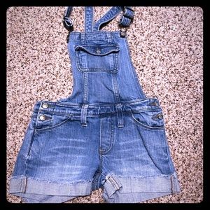 Gap kids size 8 short overalls